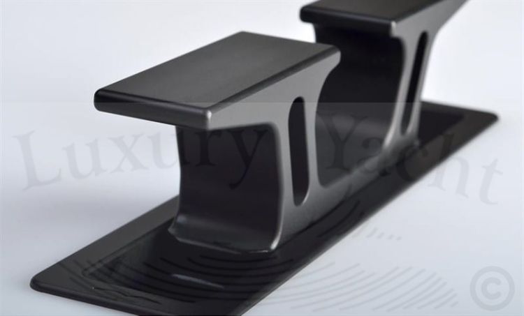knaga Flush alum black.jpg