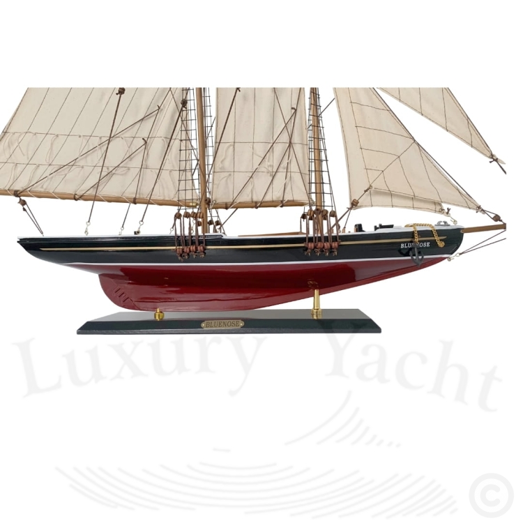 model-zaglowca-bluenose-80cm-bl80 (1).jpg